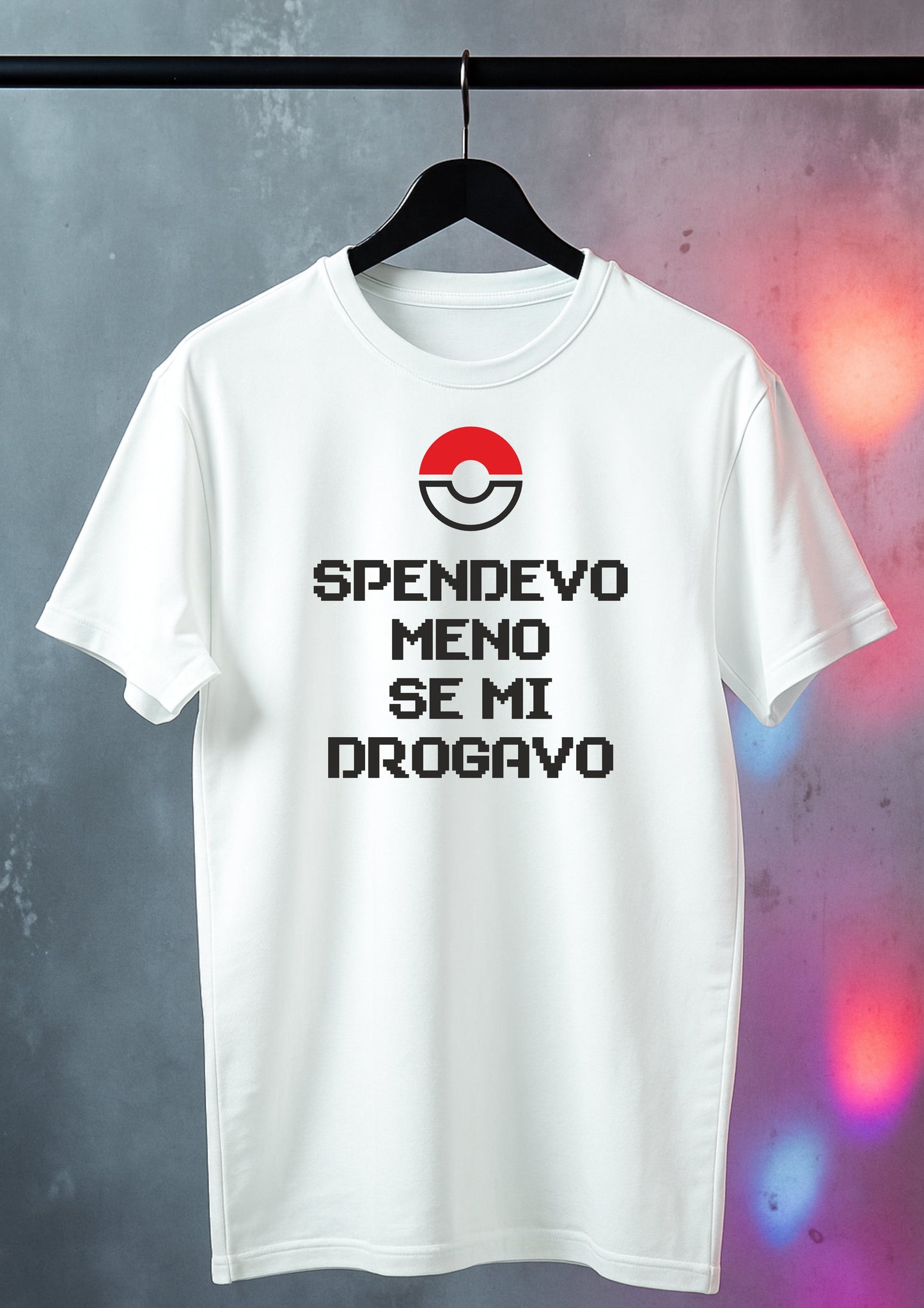 T-shirt Unisex Spendevo Meno se mi Drogavo – 100% Cotone